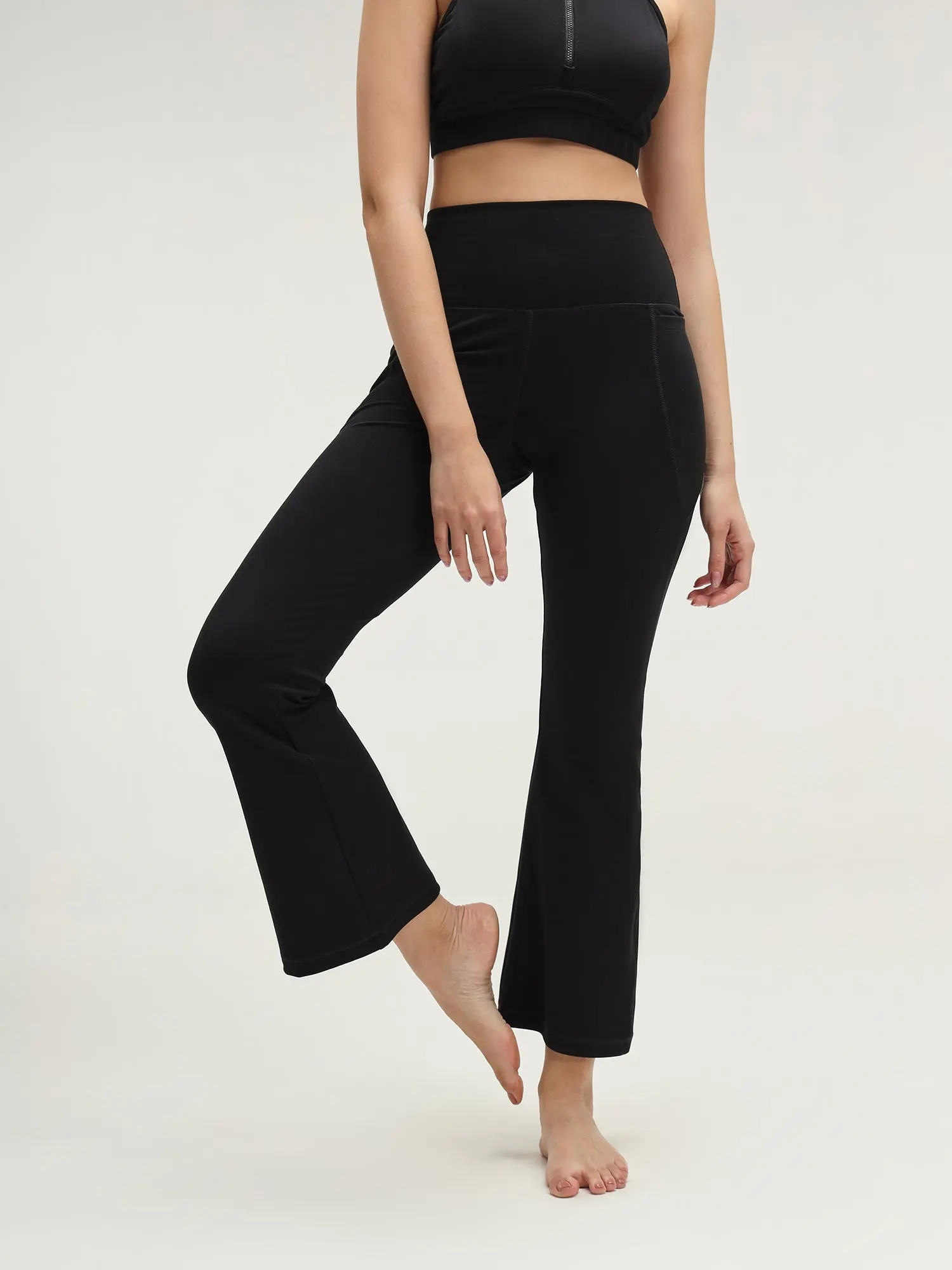 Belgrade Black Sculpt Active Co-ord Set - Image 4