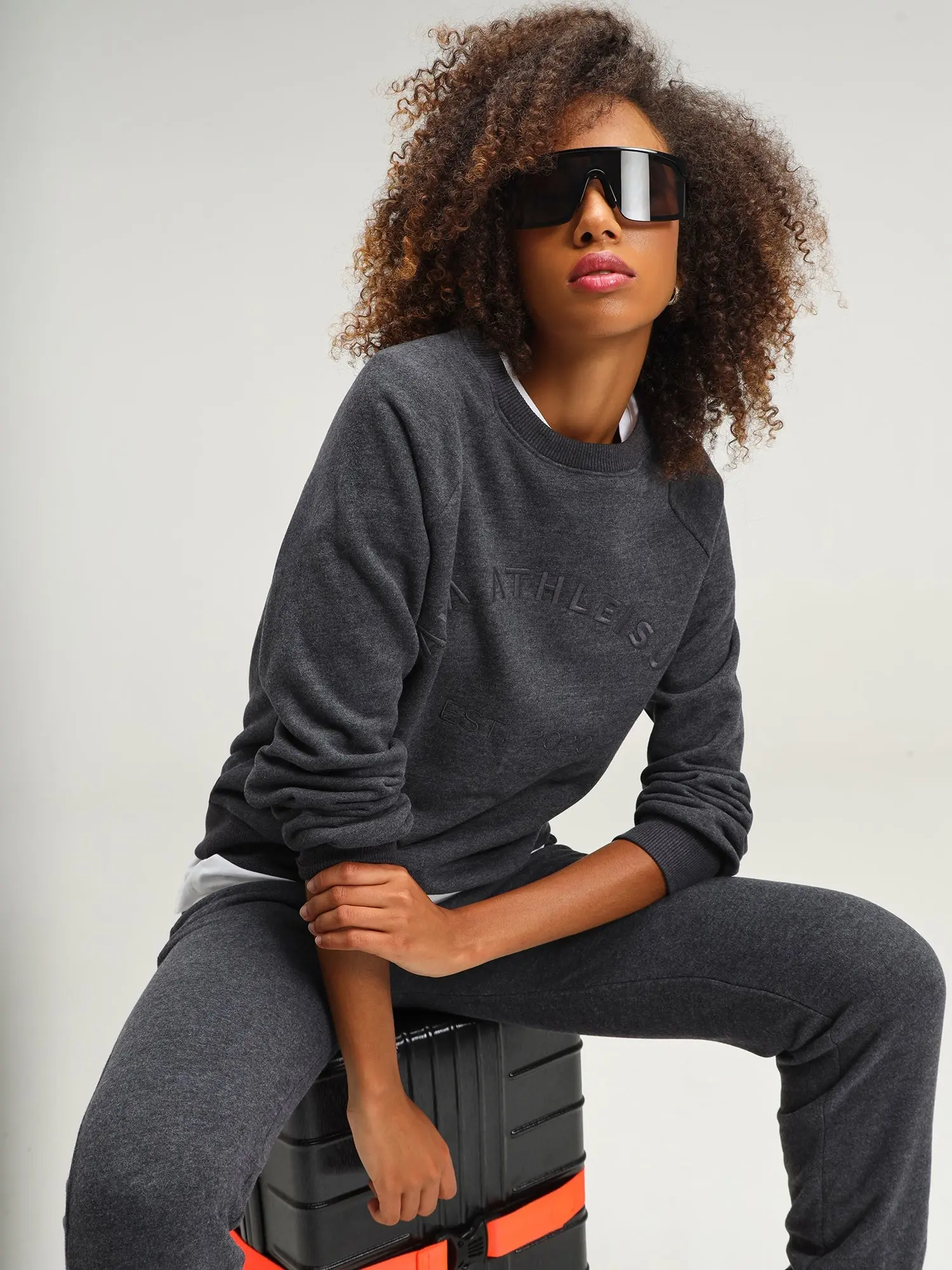 Berlin Grey Cava Essential Sweatsuit - Image 3