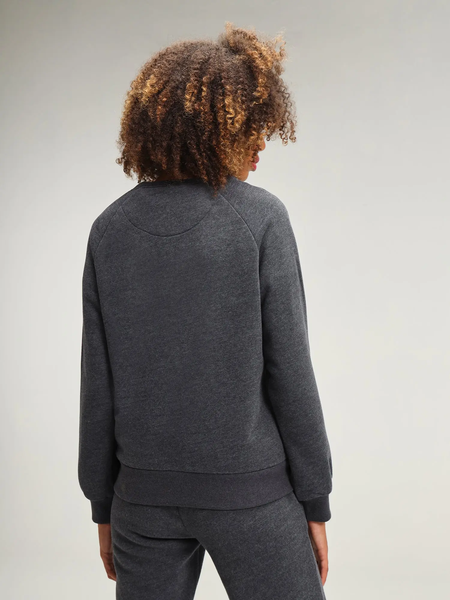 Berlin Grey Cava Essential Sweatsuit - Image 4