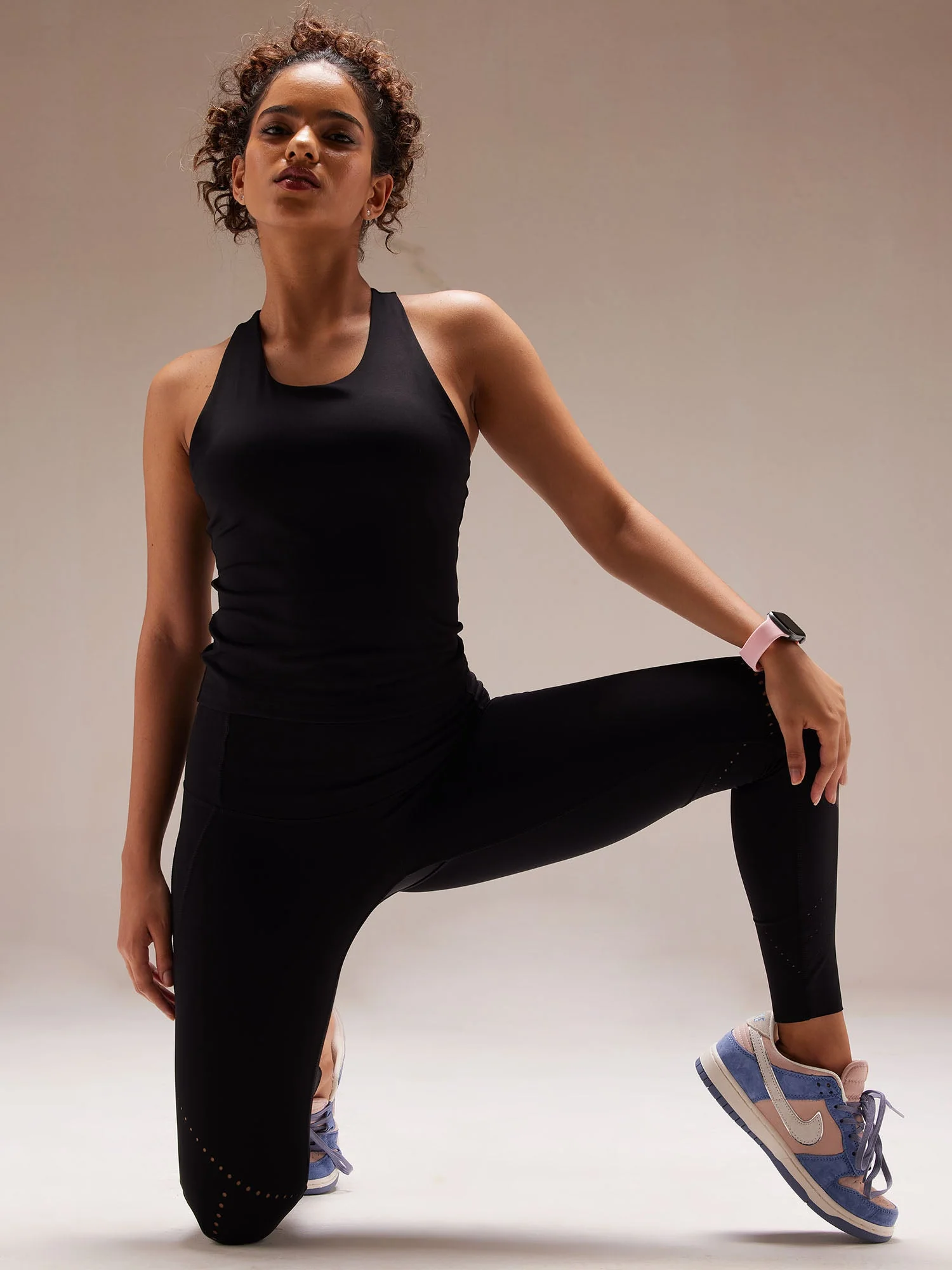 Black Airflow Co-ord Set - Image 3