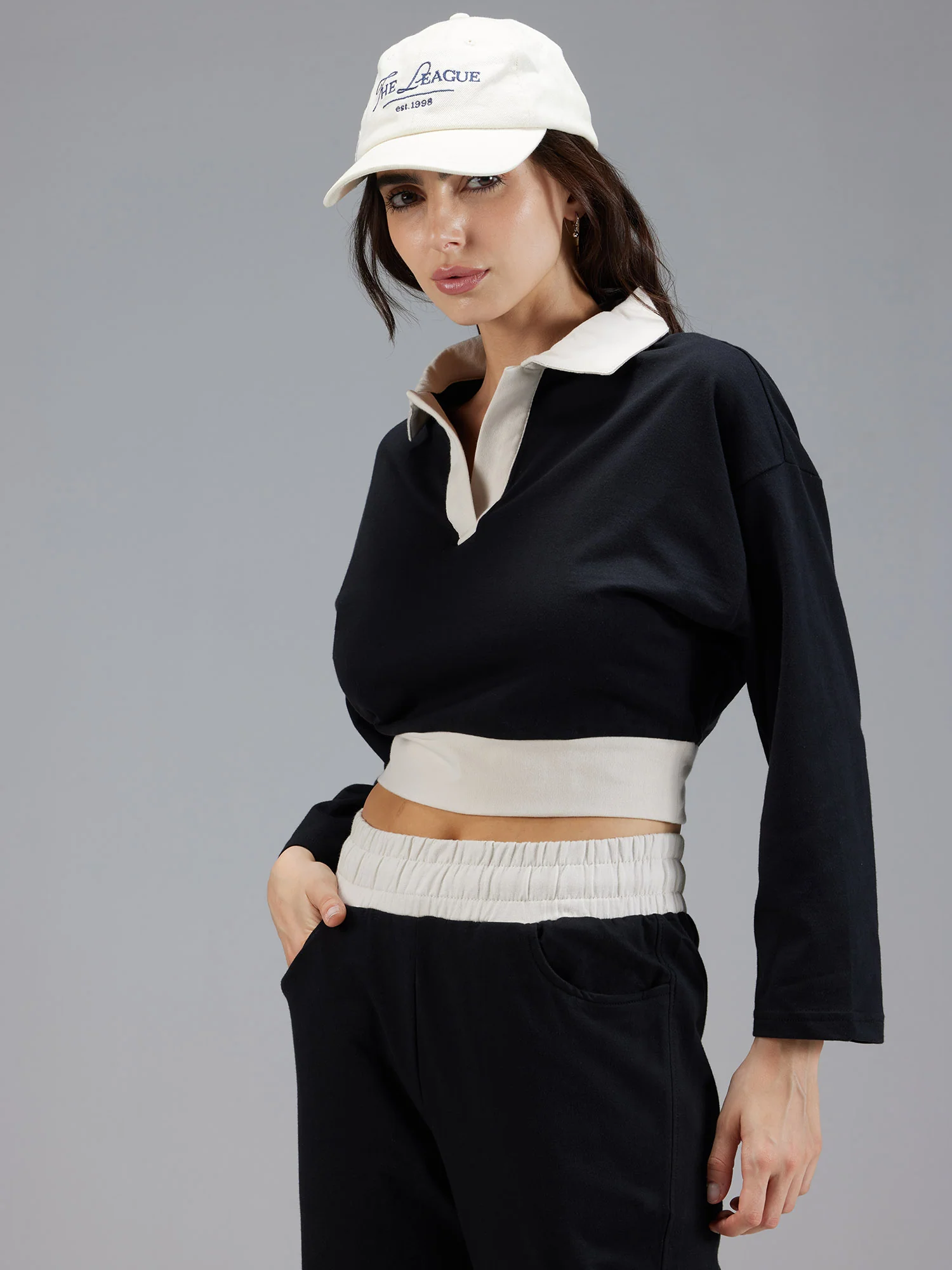 Black Boxy Weekend Set - Image 3
