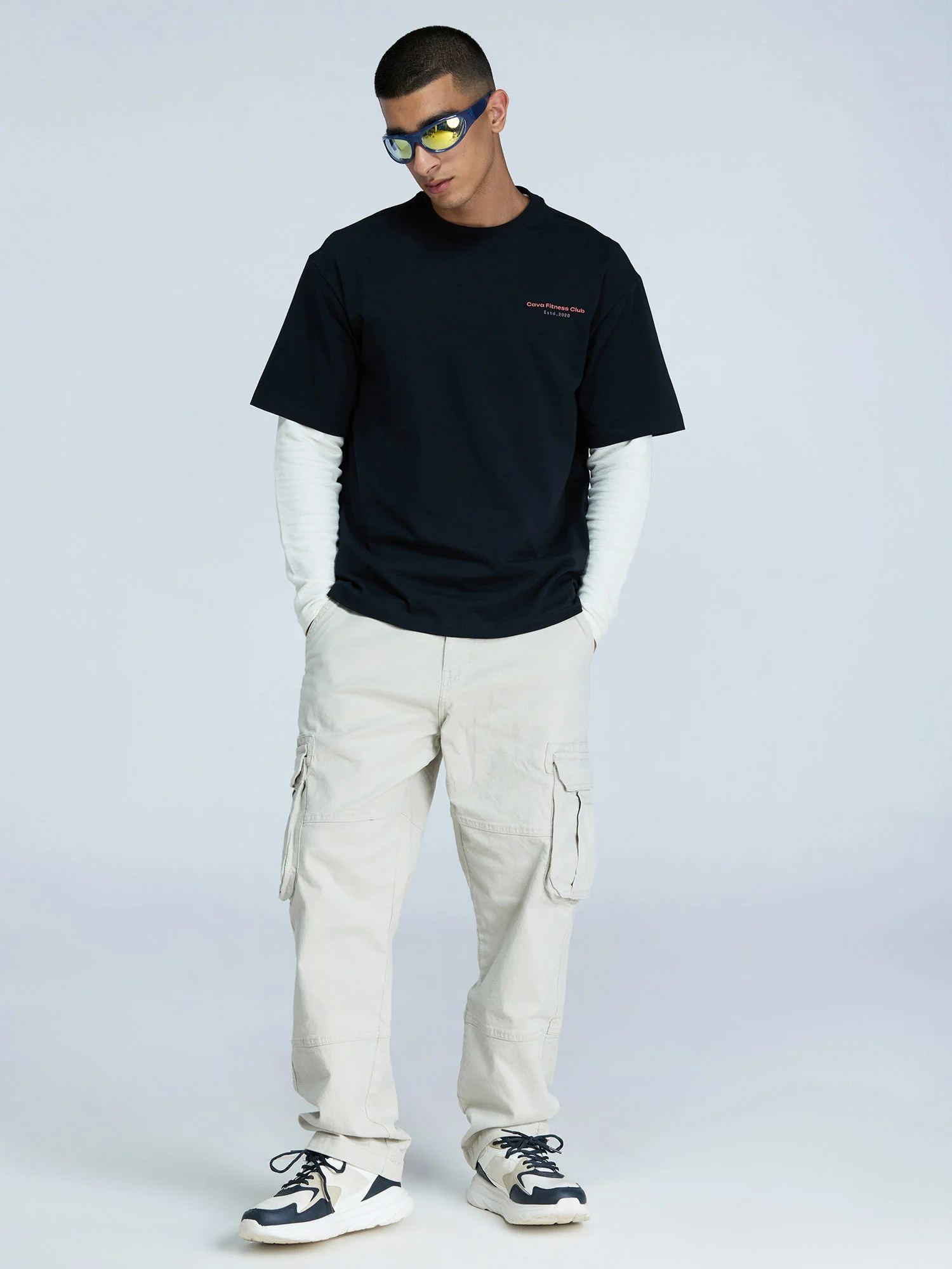 Black Graphic Oversized Tee - Men - Image 10