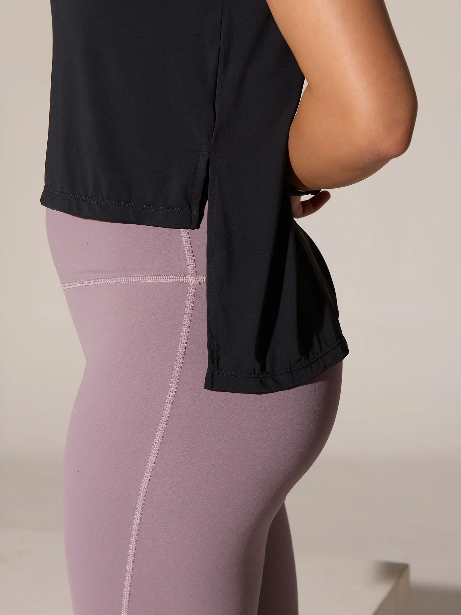 Black Lay-Low Top - Image 6