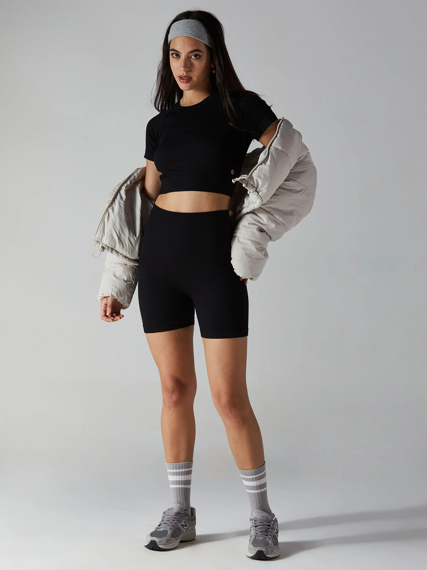 Black Pulse Cropped T-shirt - Image 10