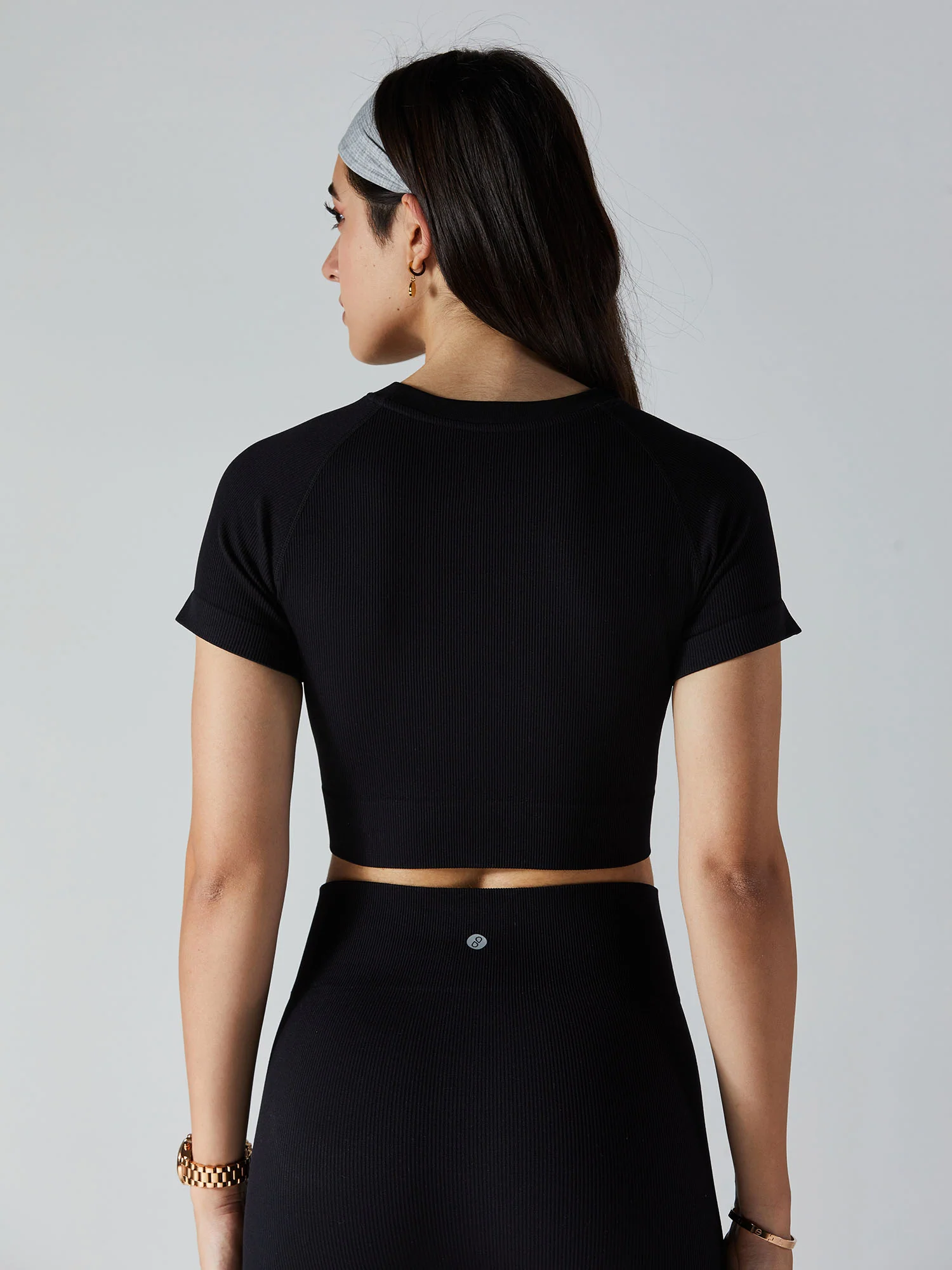 Black Pulse Cropped T-shirt - Image 6
