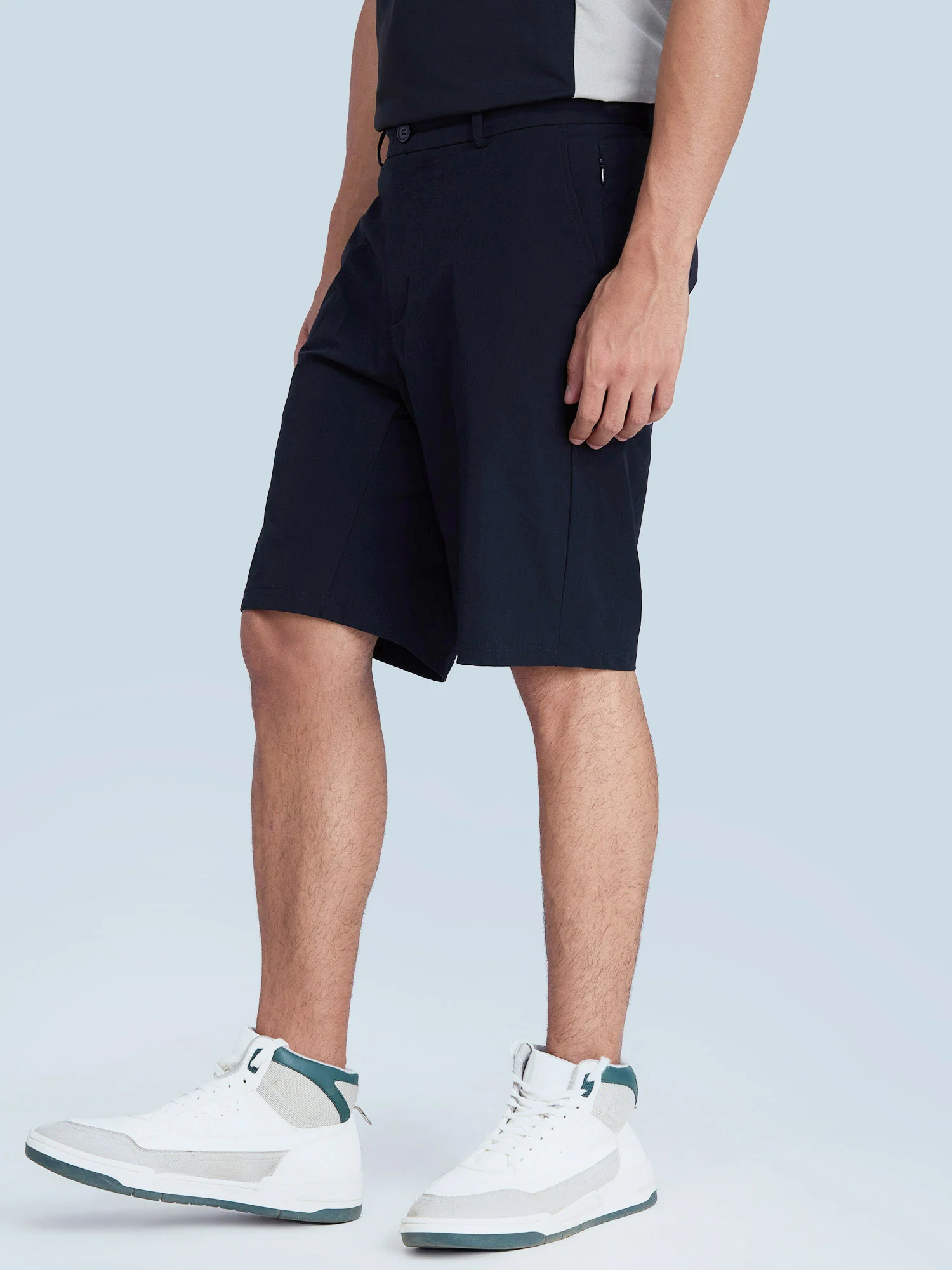 Black Stride Golf Shorts - Image 5
