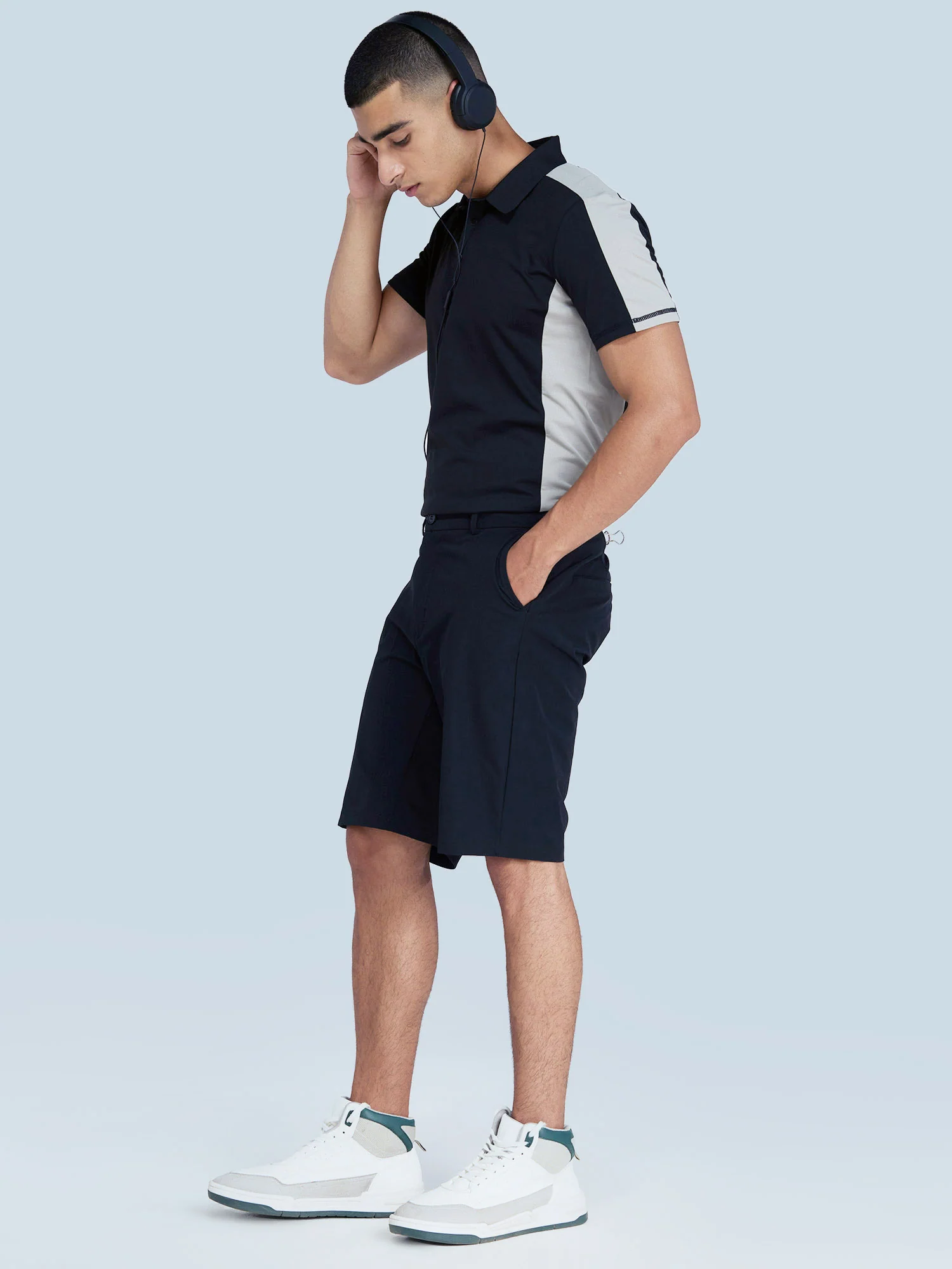 Black Stride Golf Shorts - Image 8