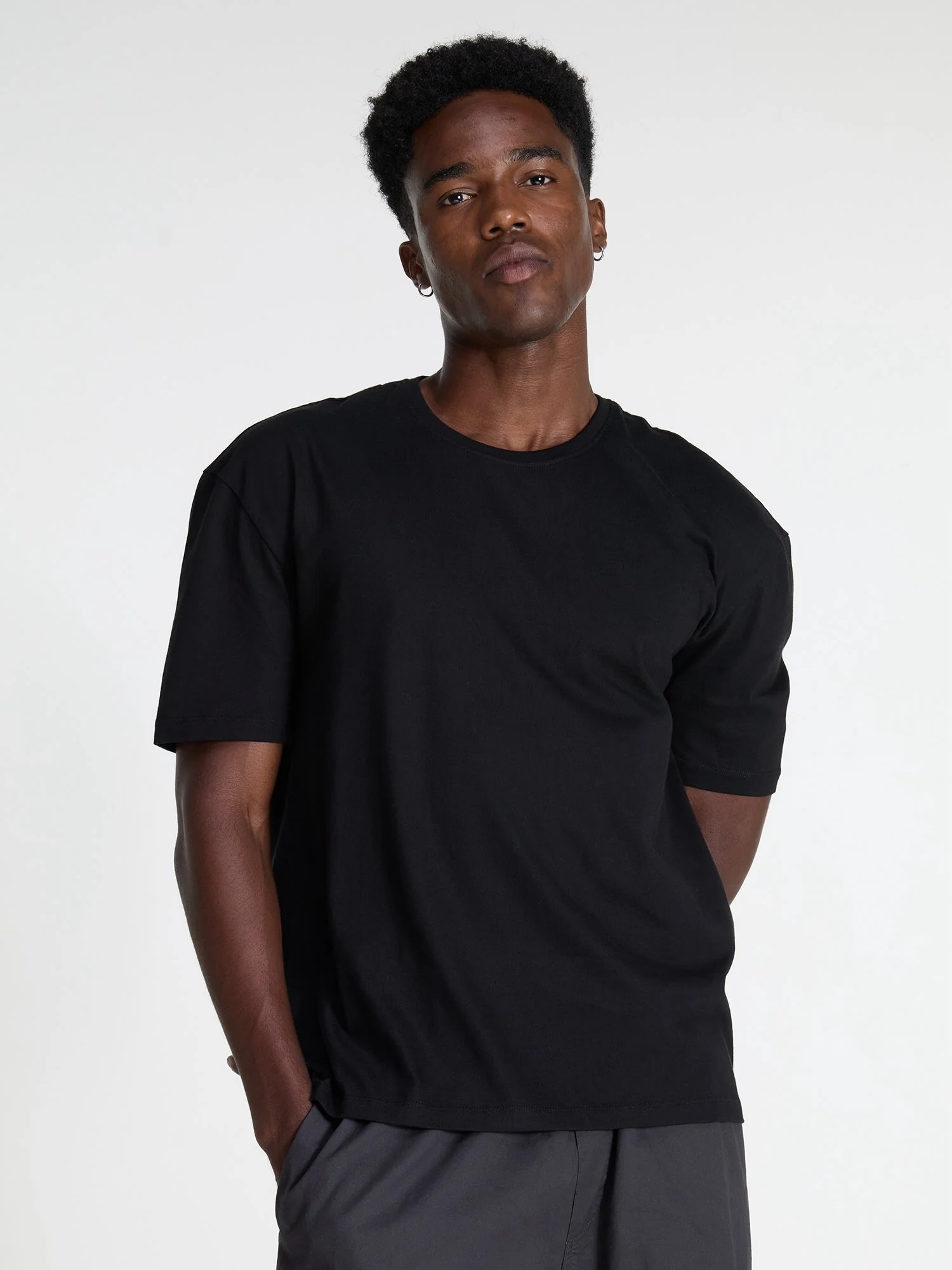 Black Supima Crew Neck T-shirt - Relaxed Fit - Image 5