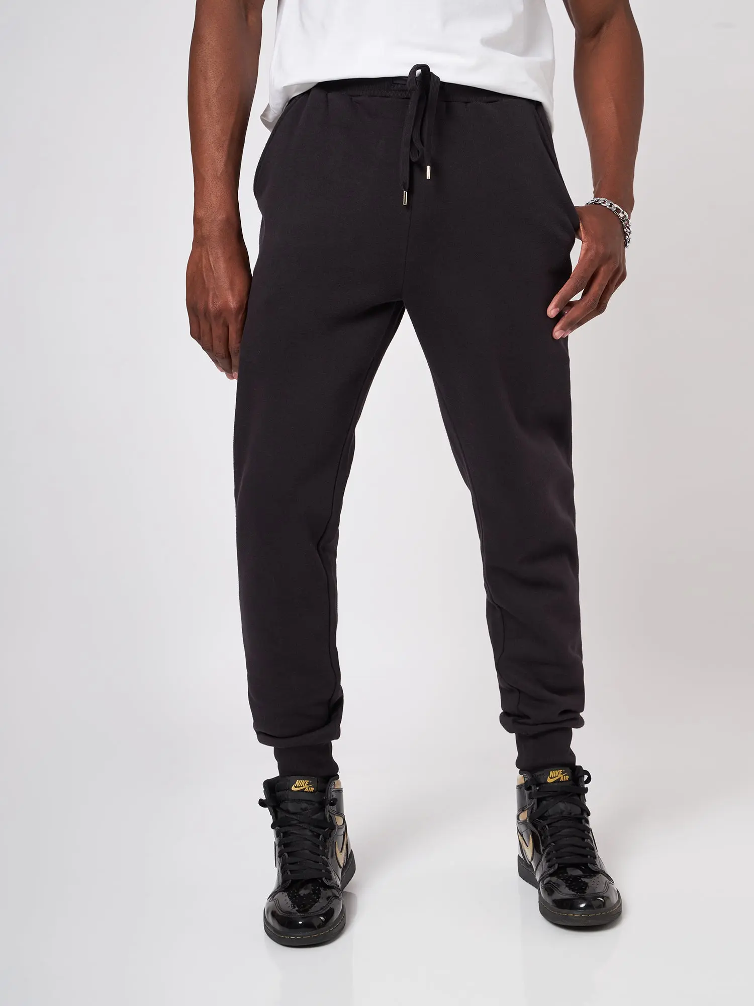 Boston Black Cava Essential Sweatsuit - Image 5