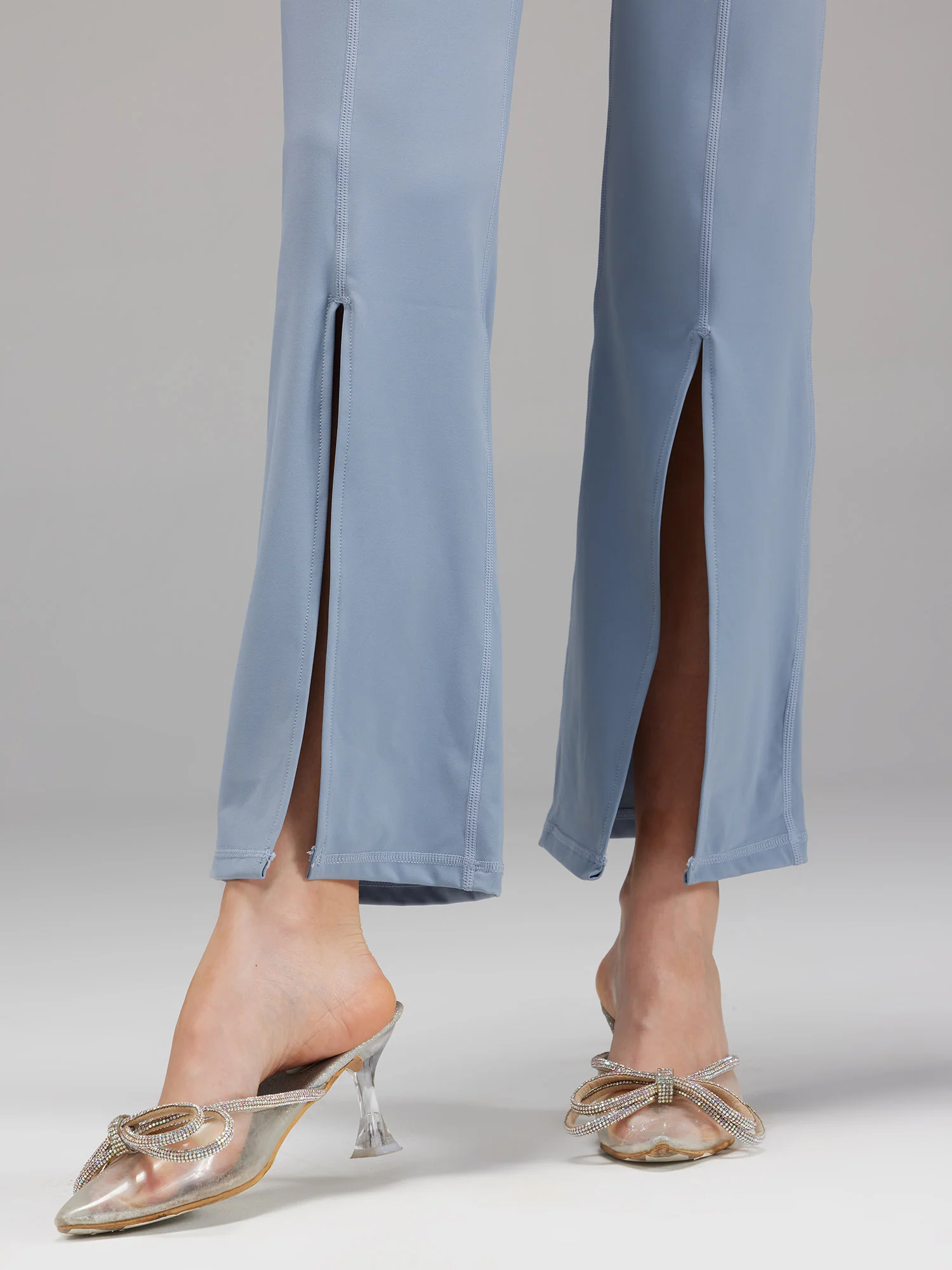 Dusty-Blue Knot-Retro Set - Image 7