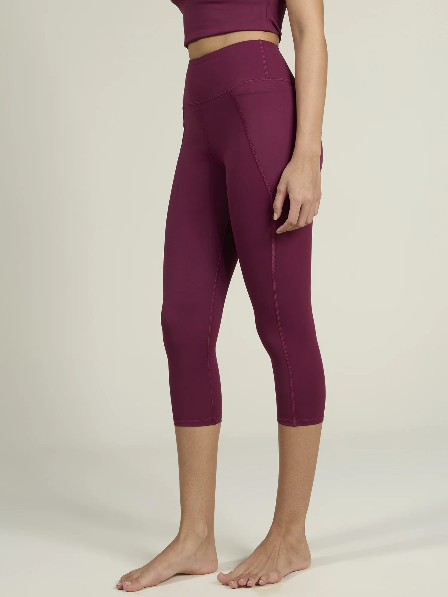 Essential Sculpt Capris - Pack of 3 - Image 7