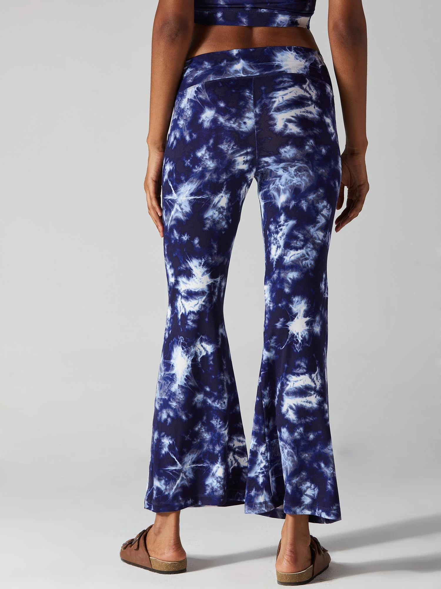 Galaxy Yoga Pant - Image 3
