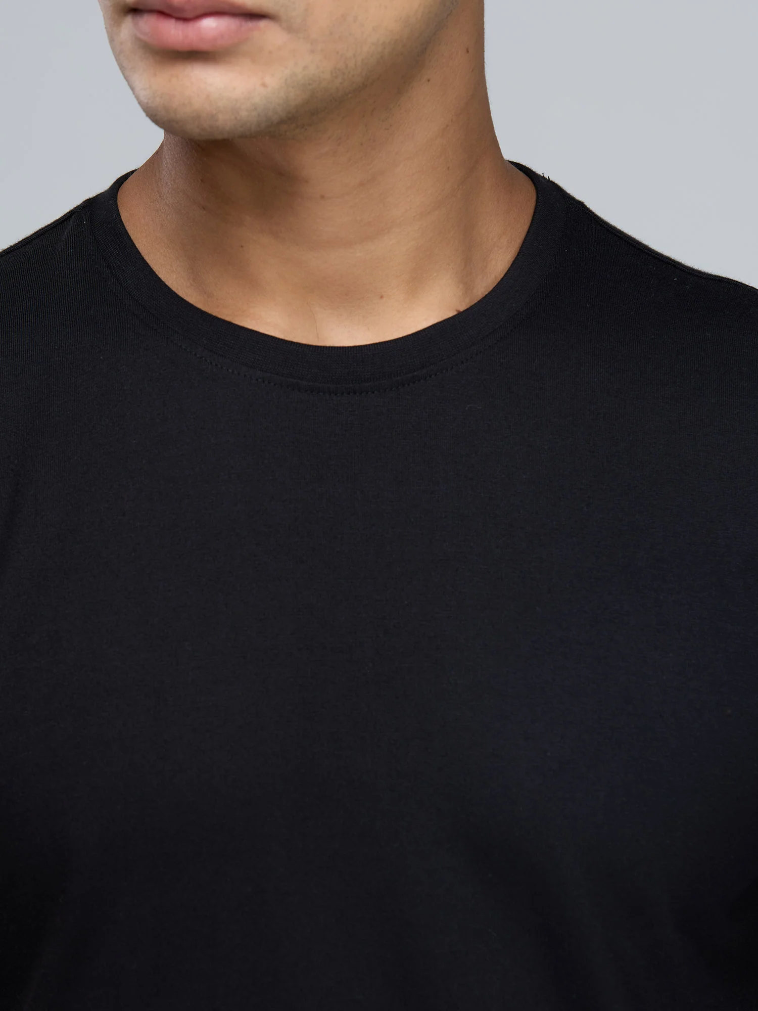 Minimal Supima Crew Neck T-shirt - Pack of 2 - Image 4
