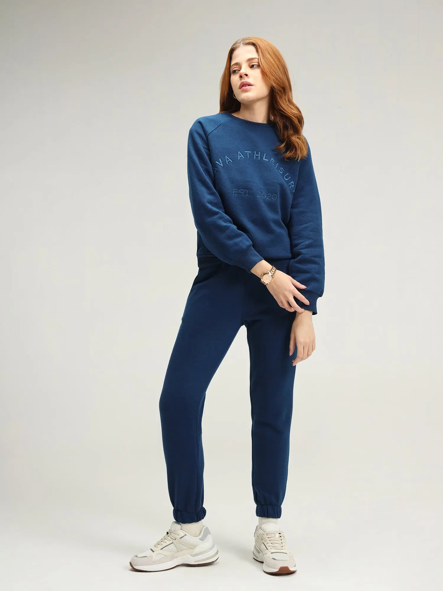 Moscow Blue Cava Essential Sweatshirt - Image 6