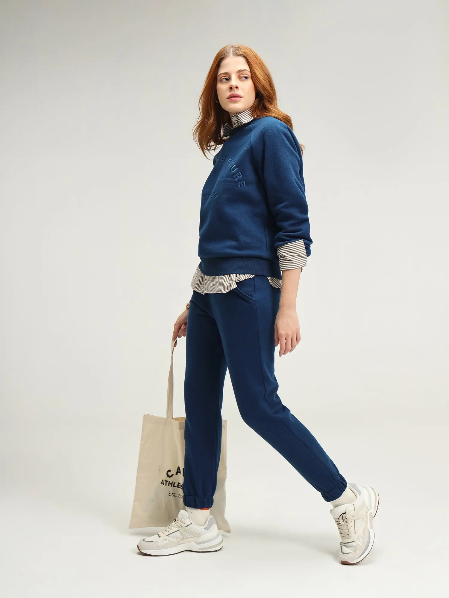 Moscow Blue Cava Essential Sweatshirt - Image 7