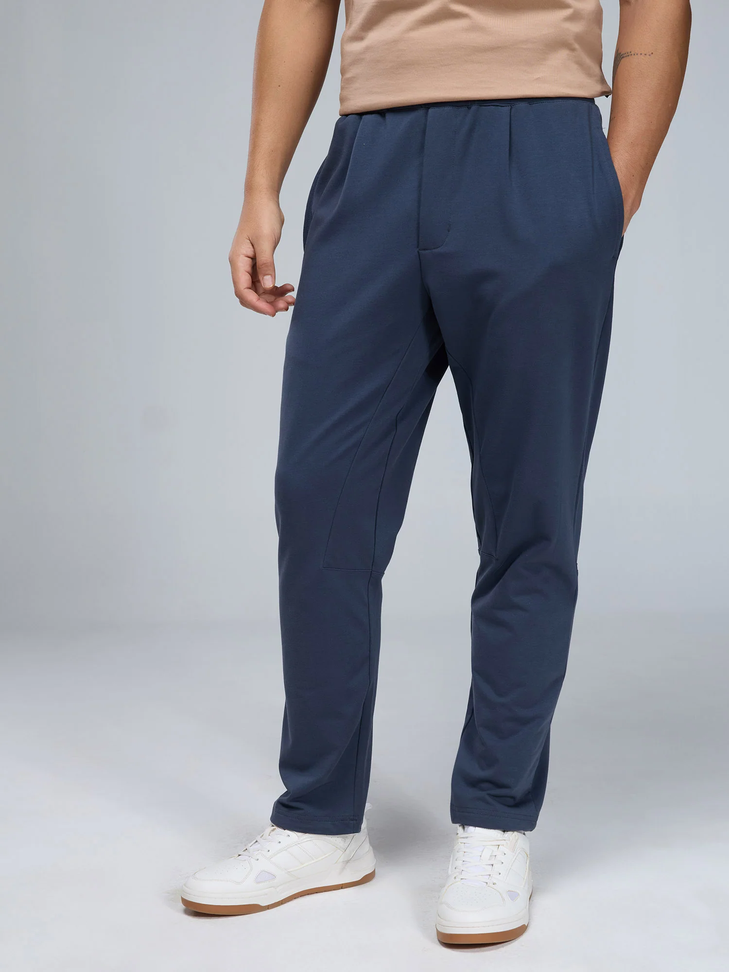 Navy Everywear Joggers - Image 7