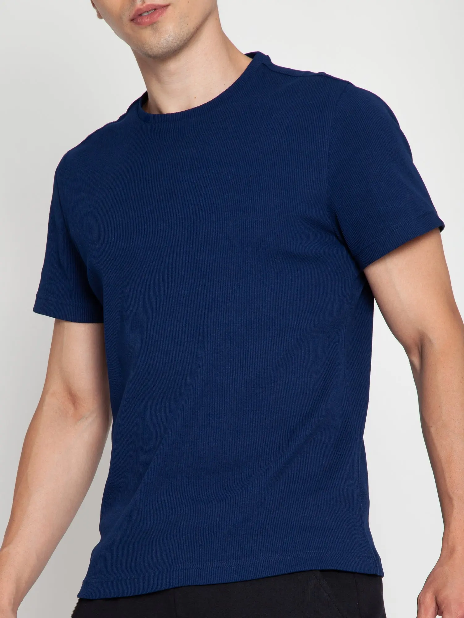 Navy Ribbed Round Neck Tee - Image 3