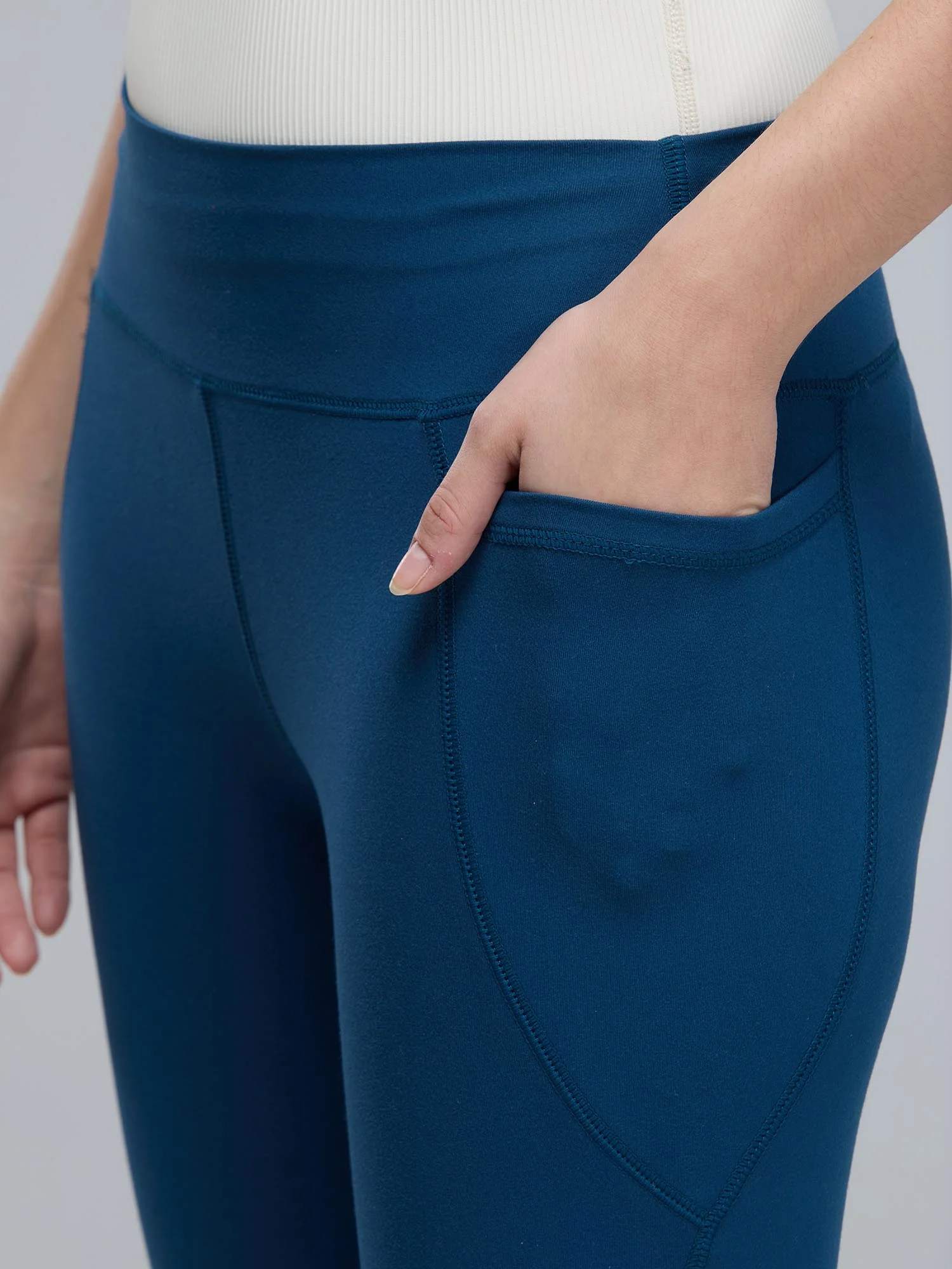 Navy Sculpt Leggings - Image 3