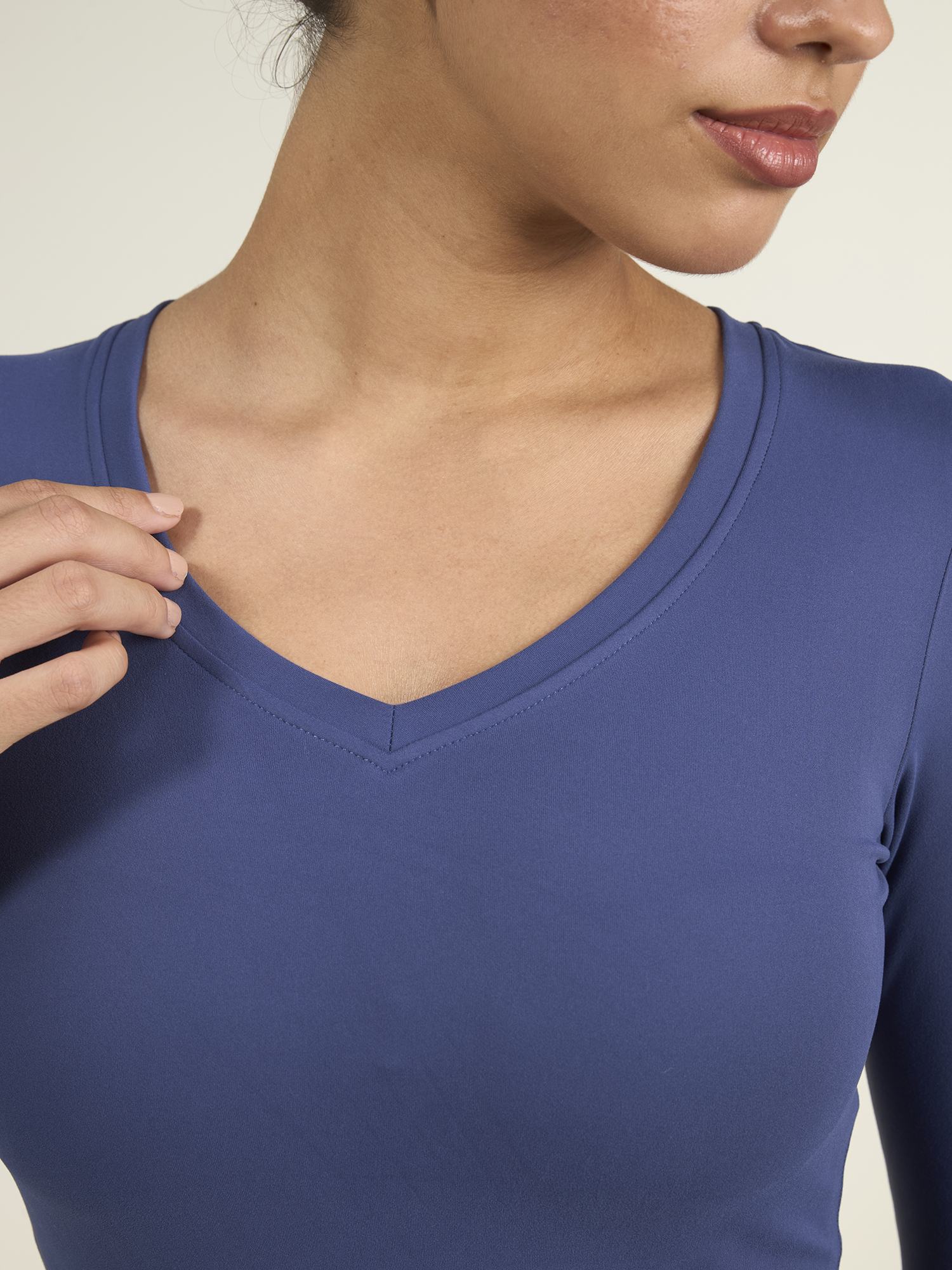 Navy Sculpt V-Neck Top - Image 7