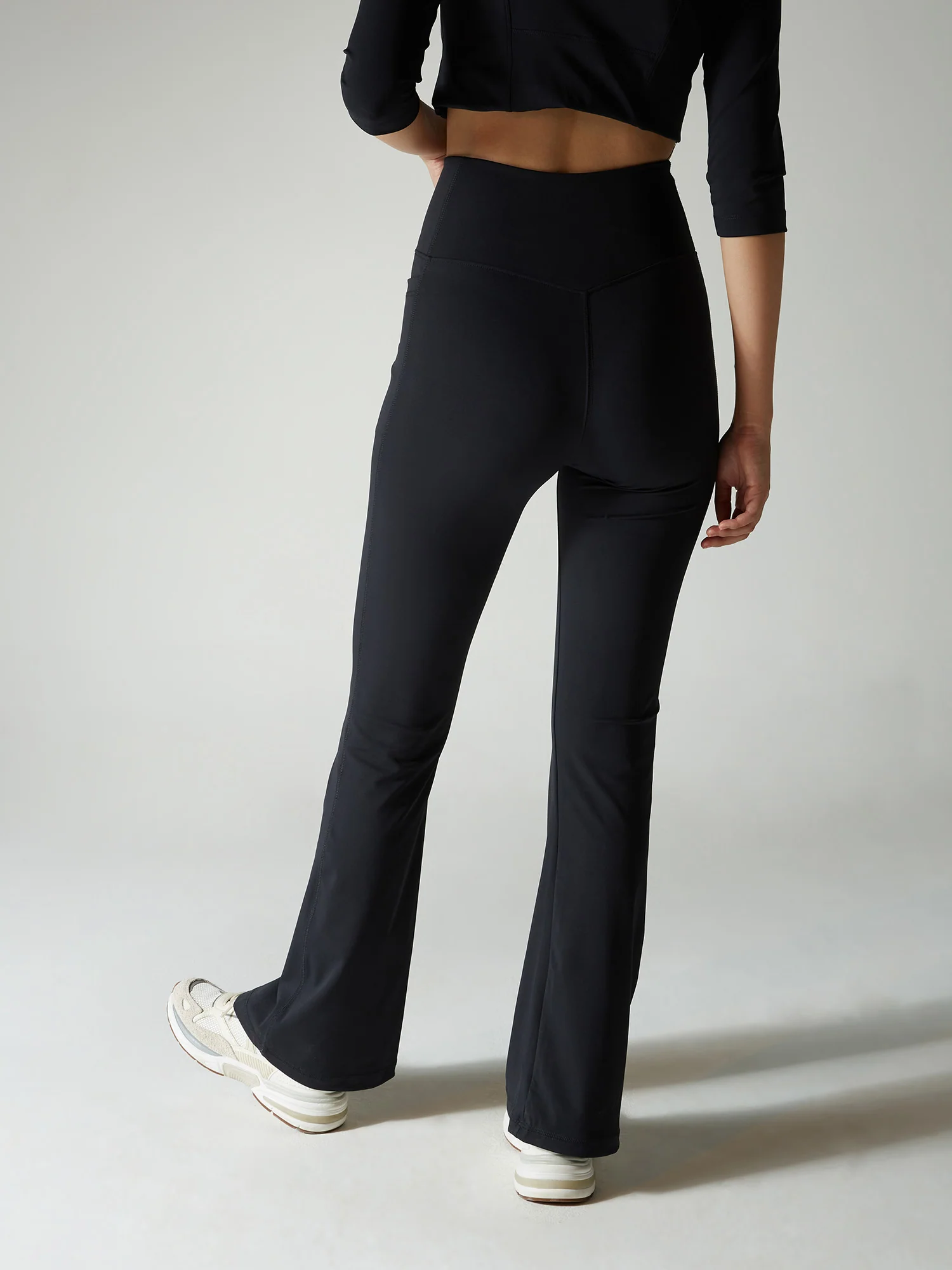 Obsidian Black Hourglass Flared Leggings - Image 17