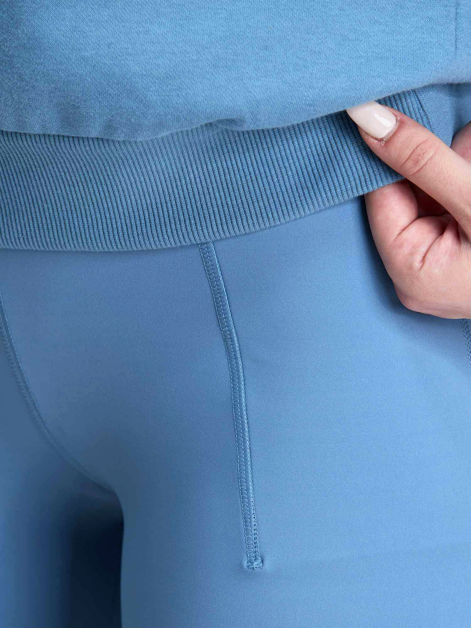 Pebble Cava Essential Sweatshirt - Image 8