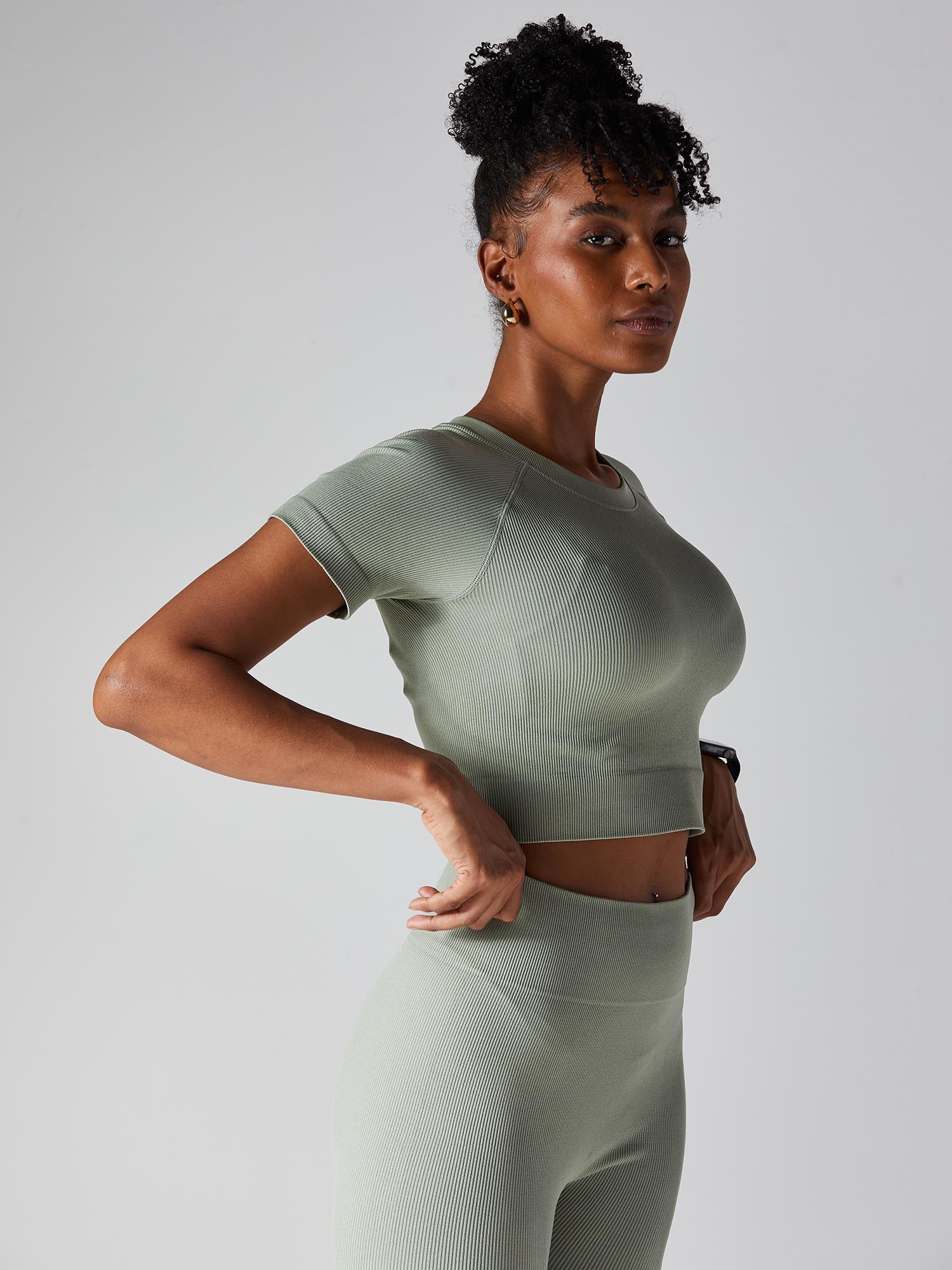 Sage Pulse Cropped T-shirt - Image 3