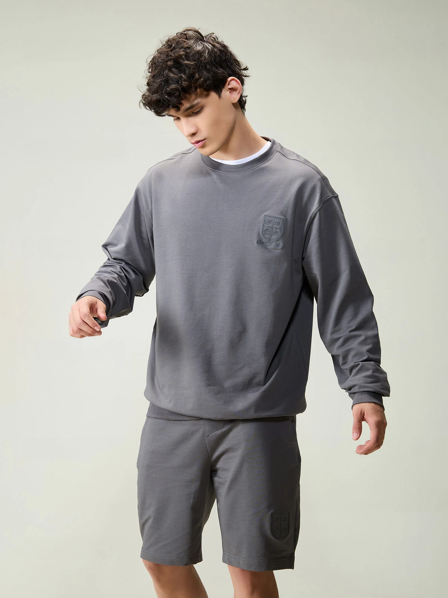 Shadow Everywear Sweatshirt - Image 5