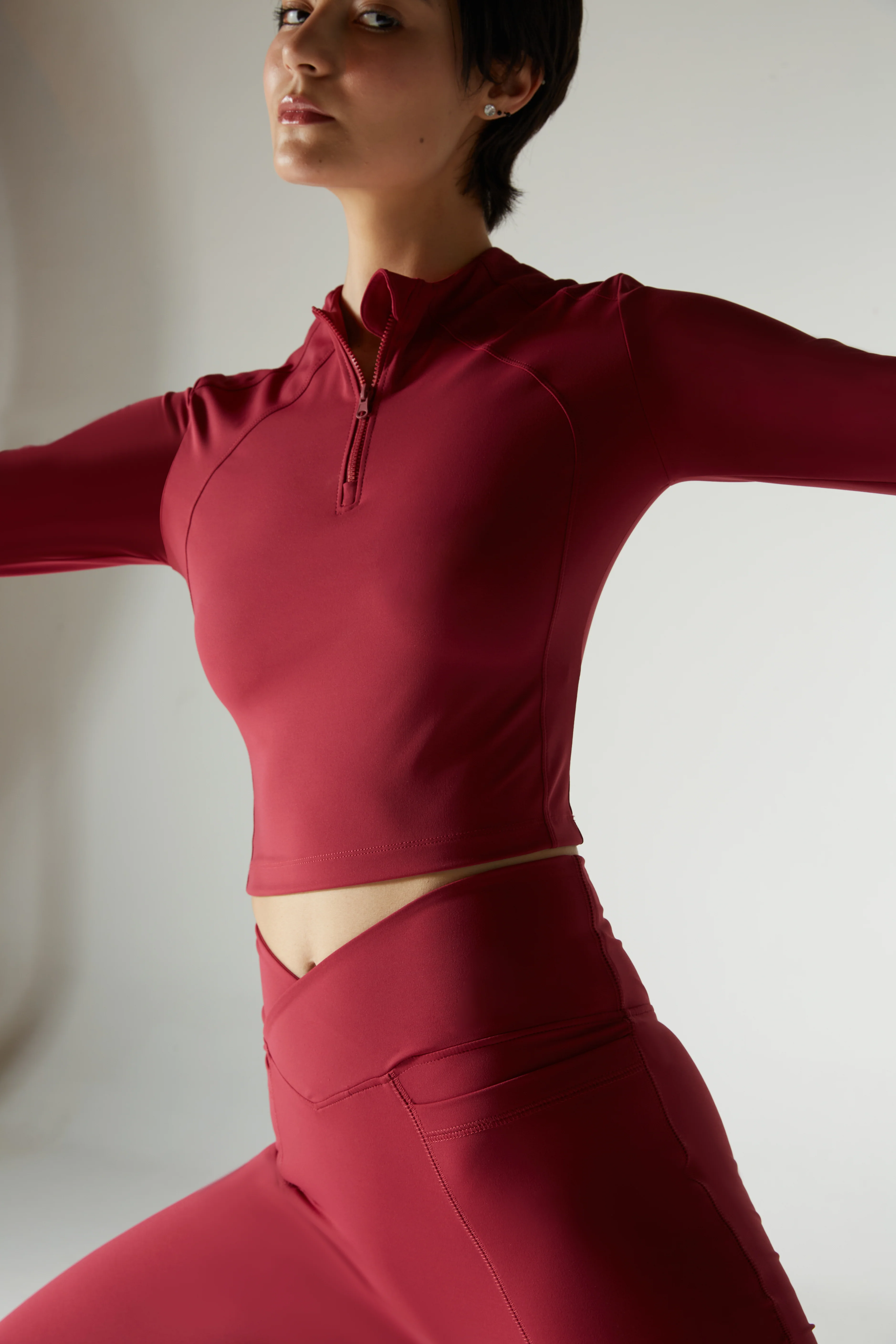 Sienna Red Silhouette Zip Top - Image 5