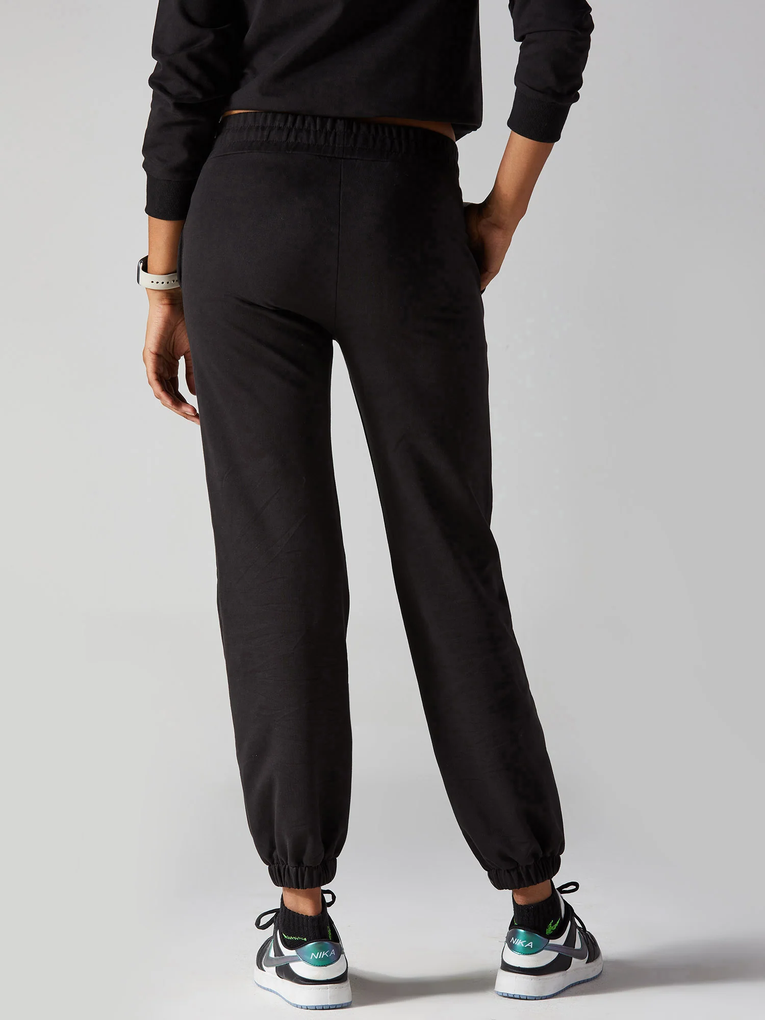 Black urban joggers - Image 3