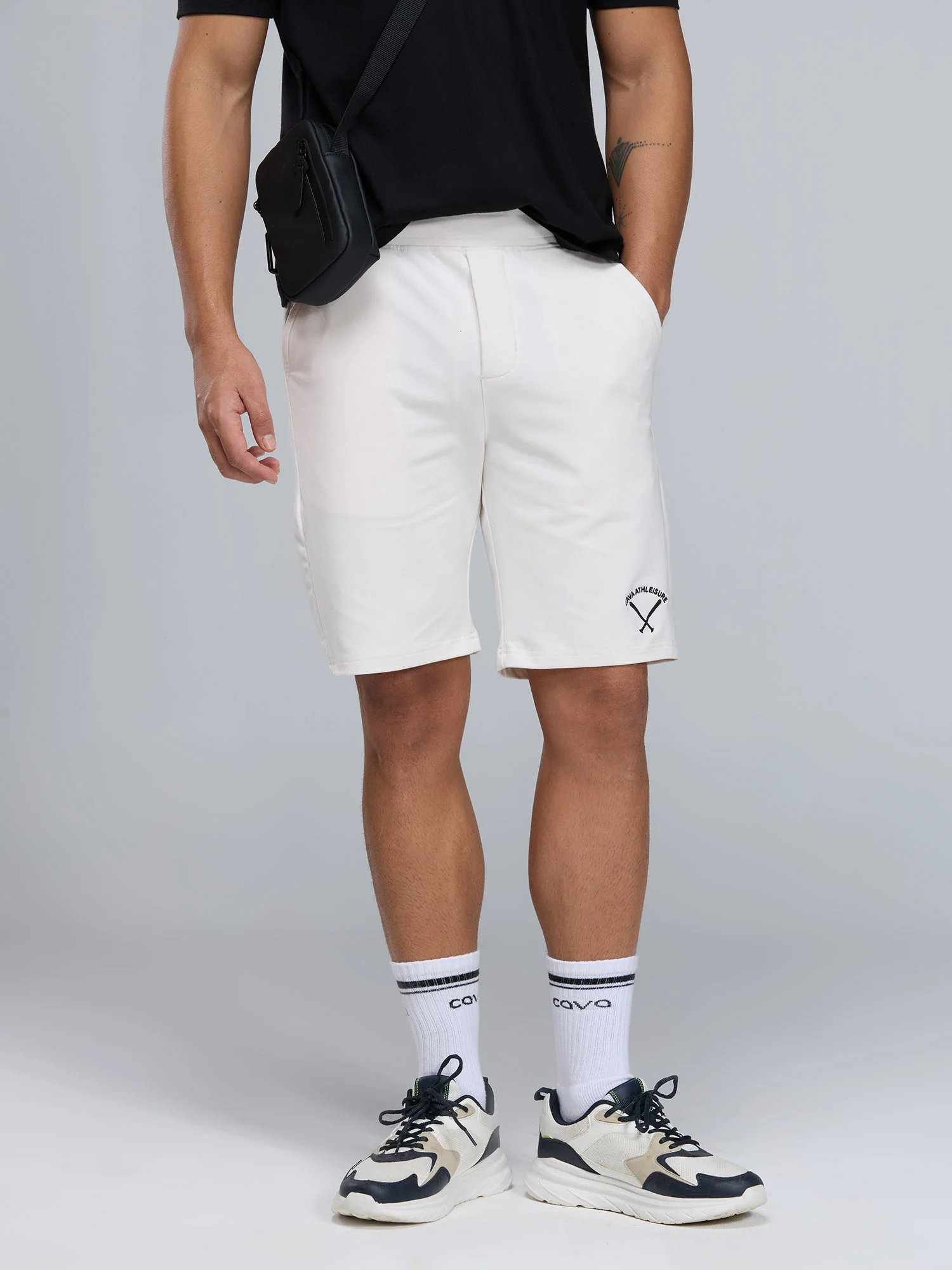 White Relax-in Shorts - Image 8